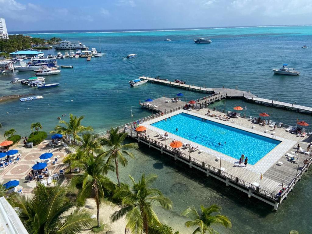 Apartamentos Con Playa Privada Y Vista Al Mar San Andrés Eksteriør bilde